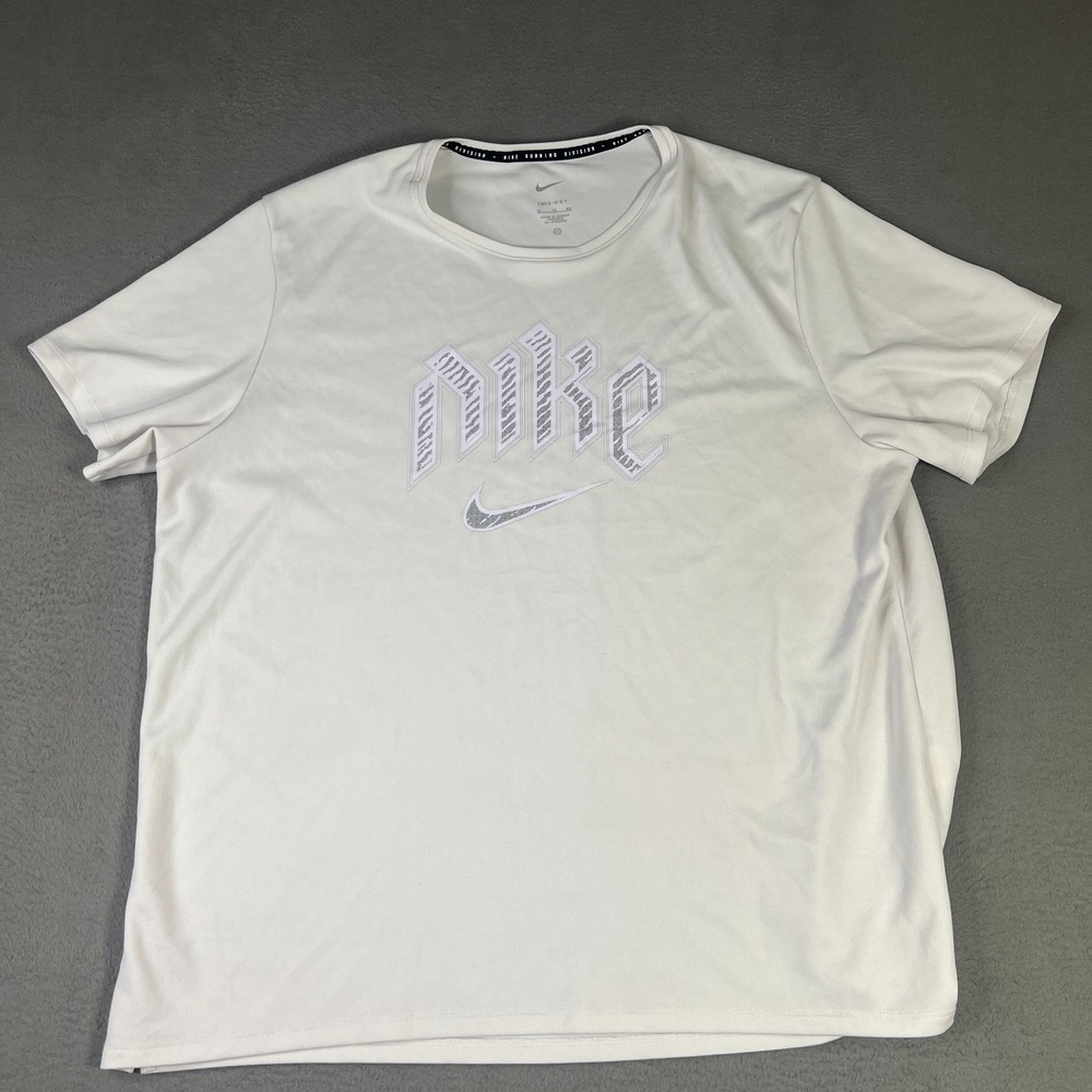 Nike Shirt Mens XL White Dri-FIT Run Division Miler‎ Tee Athletic Running Gym